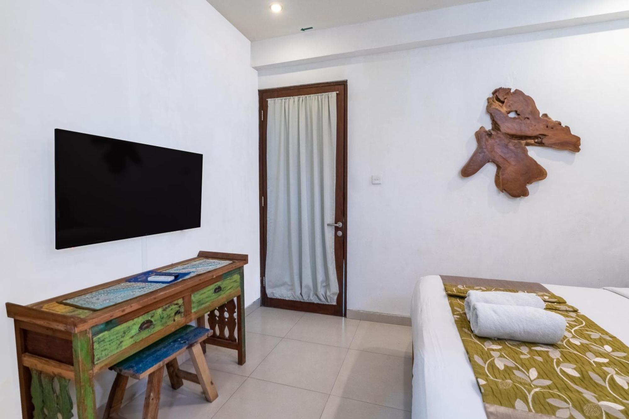 Villa Aveli Seminyak By Best Deals Asia Hospitality Exterior photo